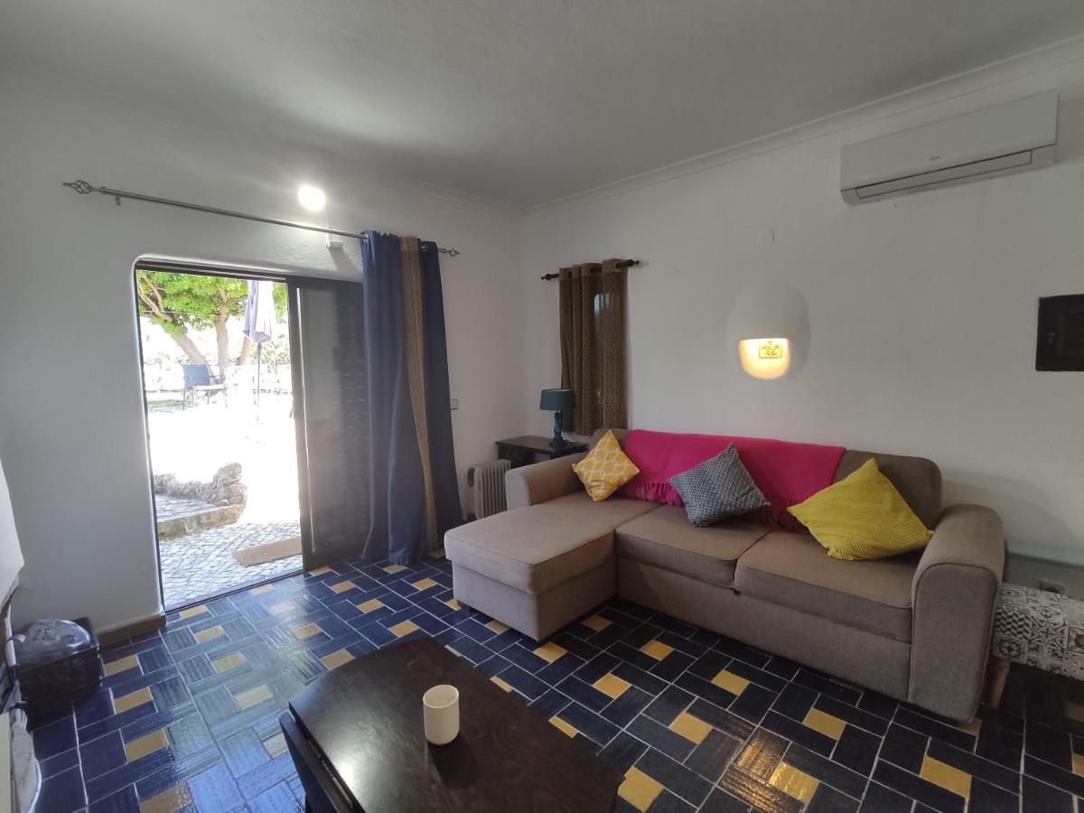 6 Mourisca - Casas & Papeis Apartamento Armação de Pêra Exterior foto